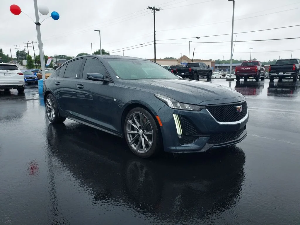 Used 2020 Gray Cadillac Sport image 2