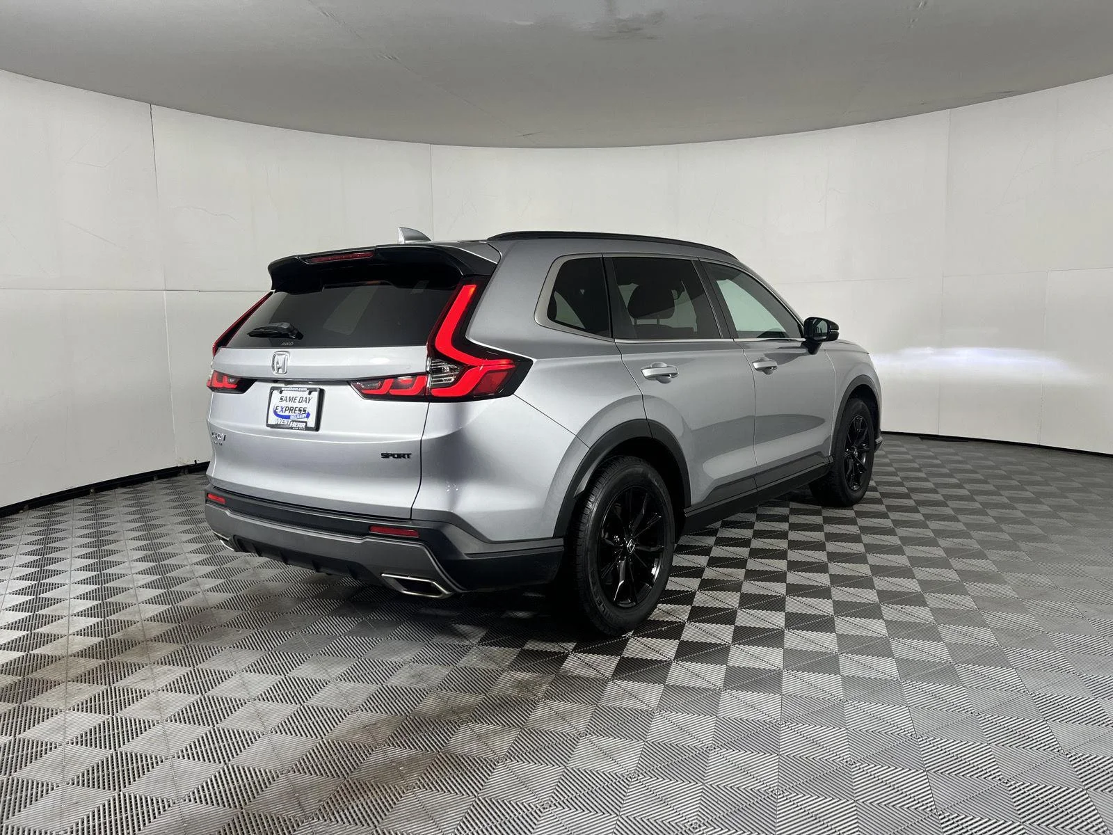 Used 2024 Lunar Silver Metallic Honda Sport image 8