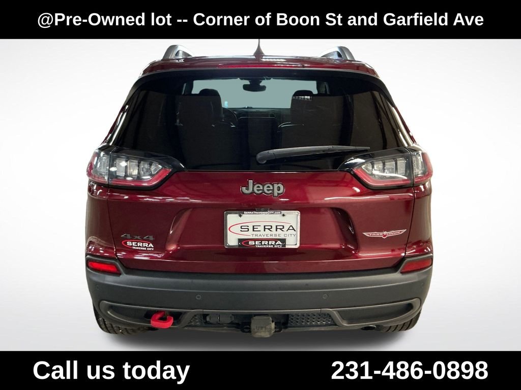 Used 2019 Red Jeep Trailhawk image 4