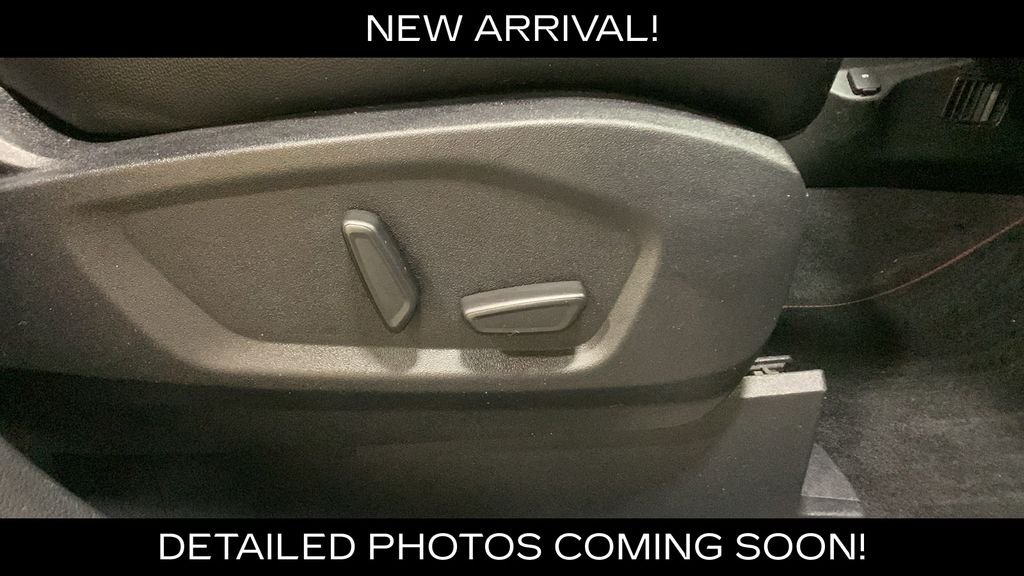 Used 2024 Silver Metallic Ford Titanium image 12