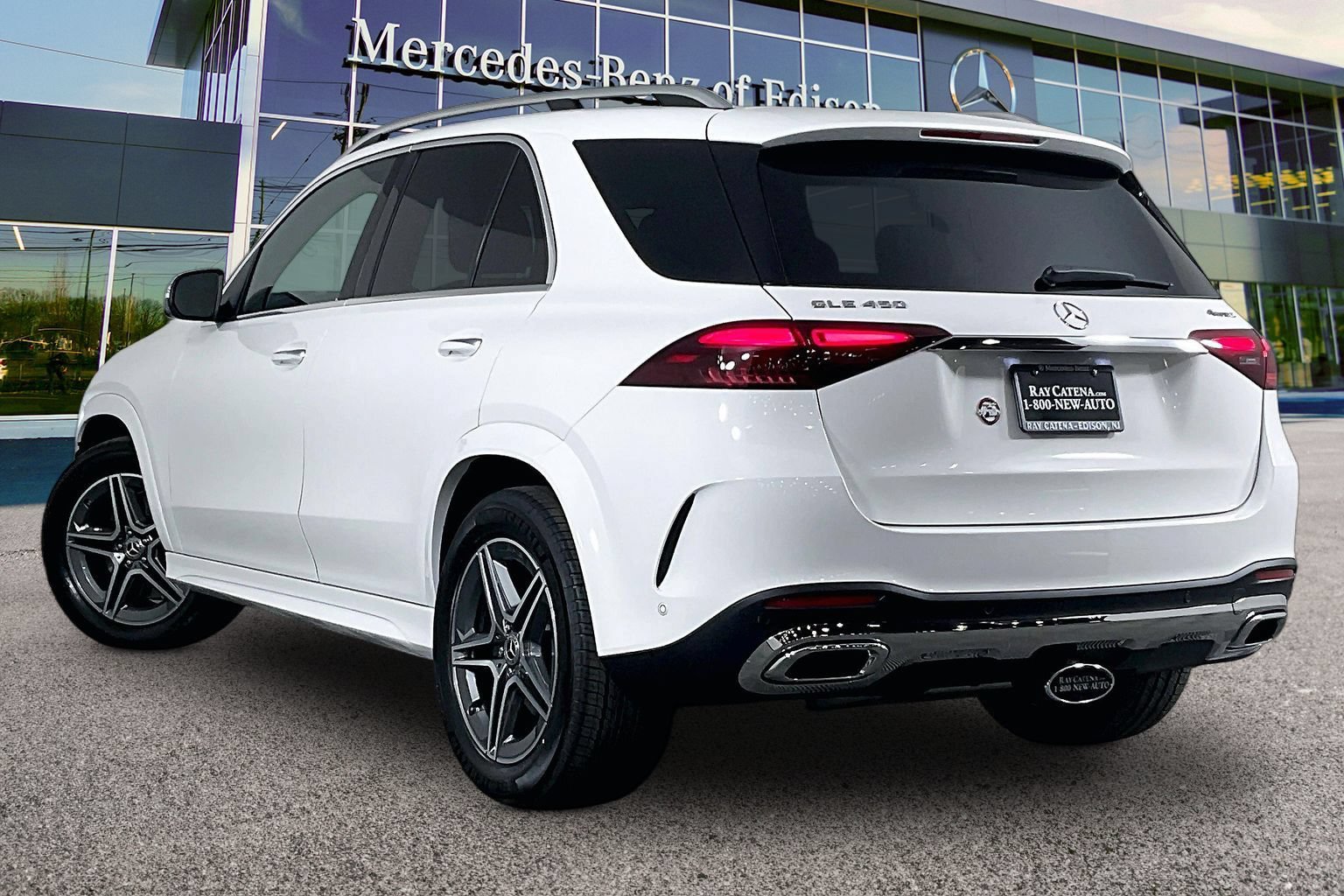 New 2026 Polar White Mercedes-Benz GLE 450 image 16
