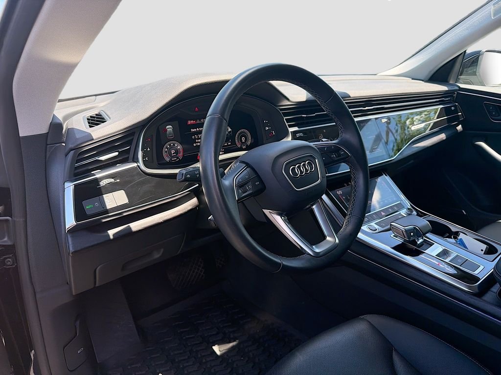 Used 2022 Mythos Black Metallic Audi Premium Plus image 8