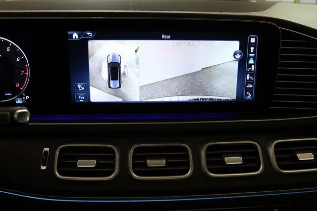 Used 2024 Selenite Gray Metallic Mercedes-Benz GLS 580 image 31