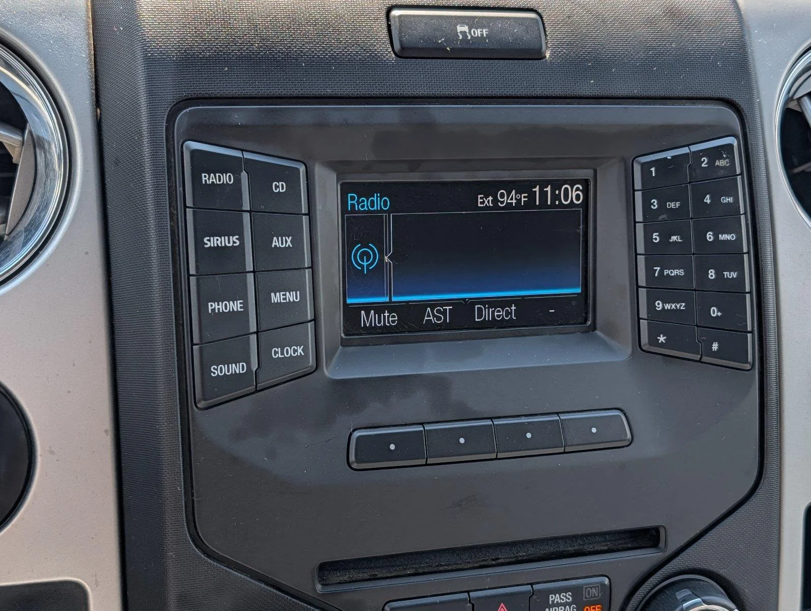 Used 2013 Ingot Silver Metallic Ford XLT image 17