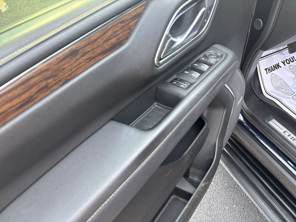 Used 2023 Blue Chevrolet Premier image 10