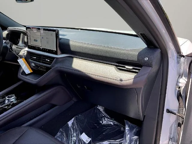New 2026 Space White Metallic Ford Platinum™ image 67