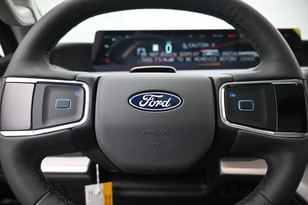 New 2027 Agate Black Metallic Ford Active image 12