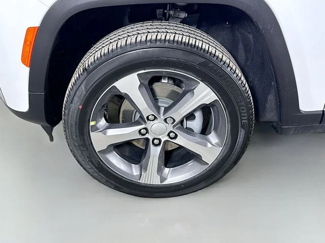 New 2026 White Jeep Limited image 29