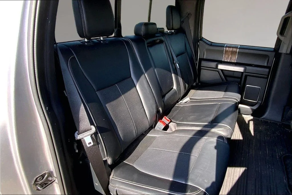 Used 2020 Silver Metallic Ford Lariat image 27