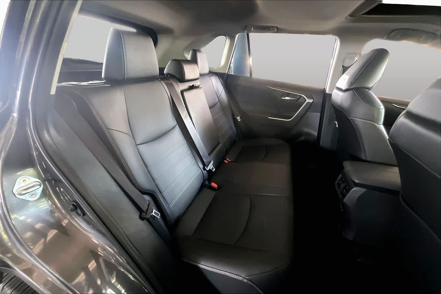 Used 2024 Magnetic Gray Metallic Toyota XLE Premium image 19