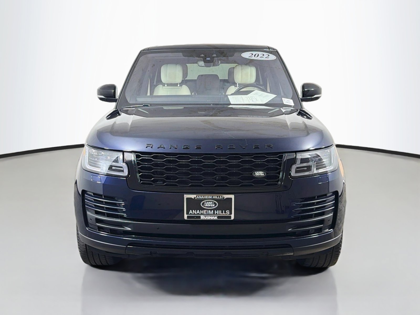 Used 2022 Portofino Blue Metallic Land Rover  image 8