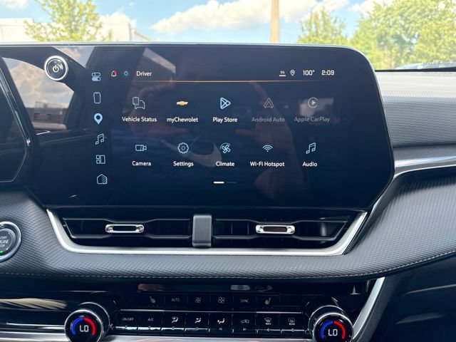 2027 Chevrolet Equinox LT - Photo 14