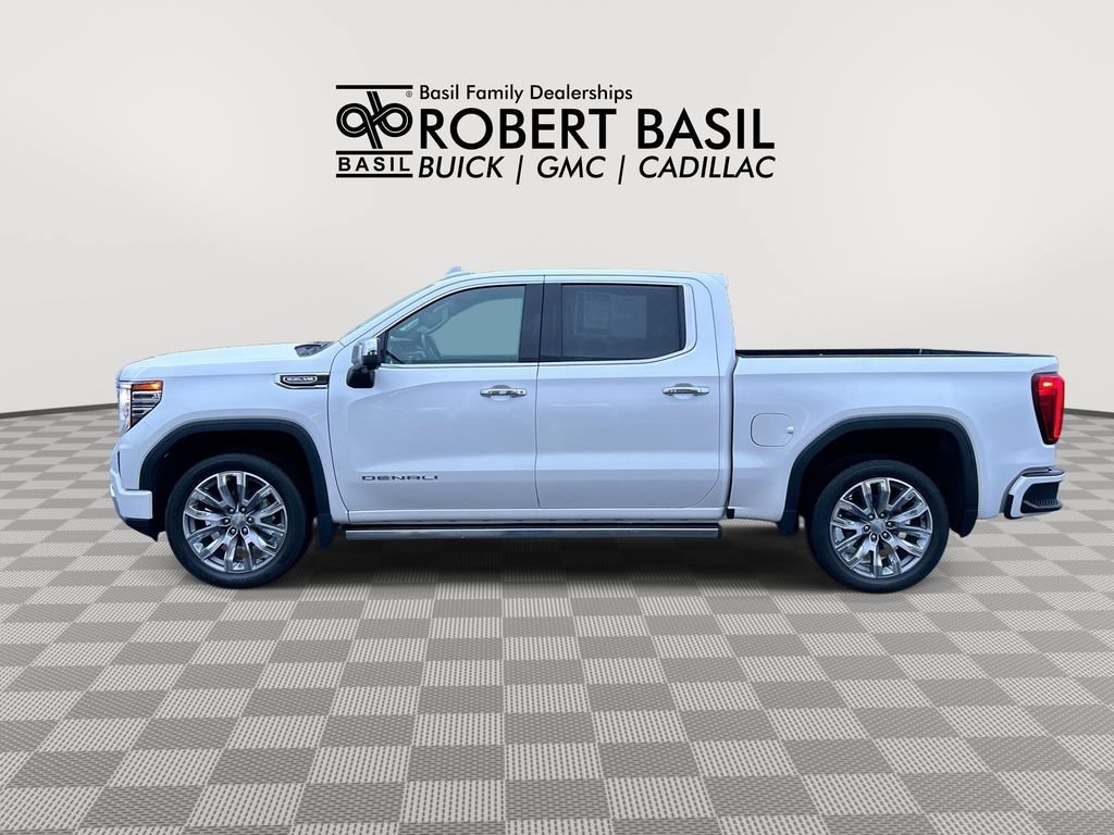 Used 2023 WHITE FROST TRICOAT GMC Denali image 5