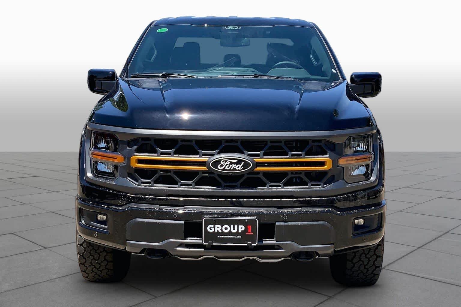 New 2026 Agate Black Metallic Ford Tremor image 3