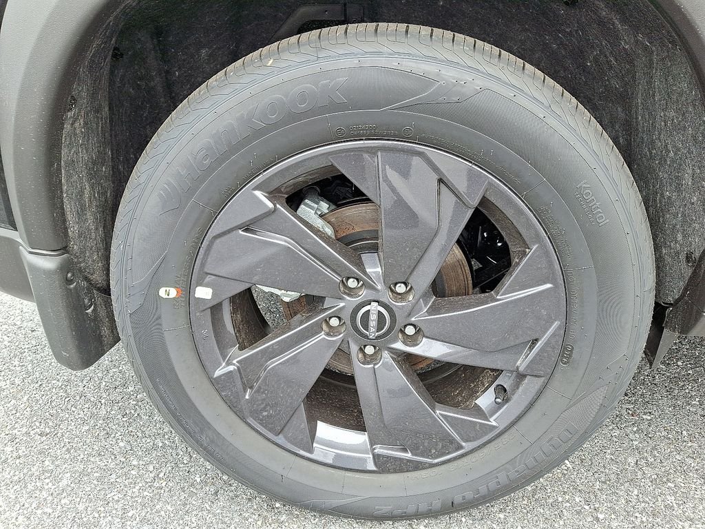 New 2026 Black Nissan SV image 5