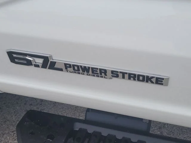 New 2026 Oxford White Ford XL image 10
