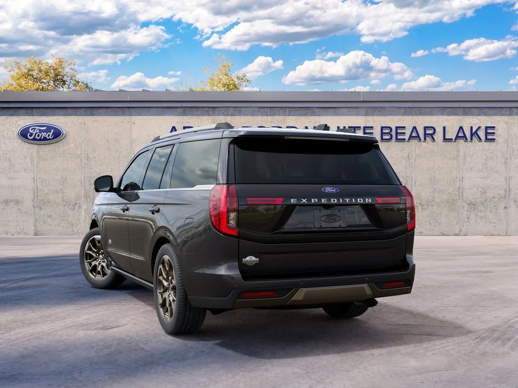 New 2027 Gray Ford King Ranch image 8