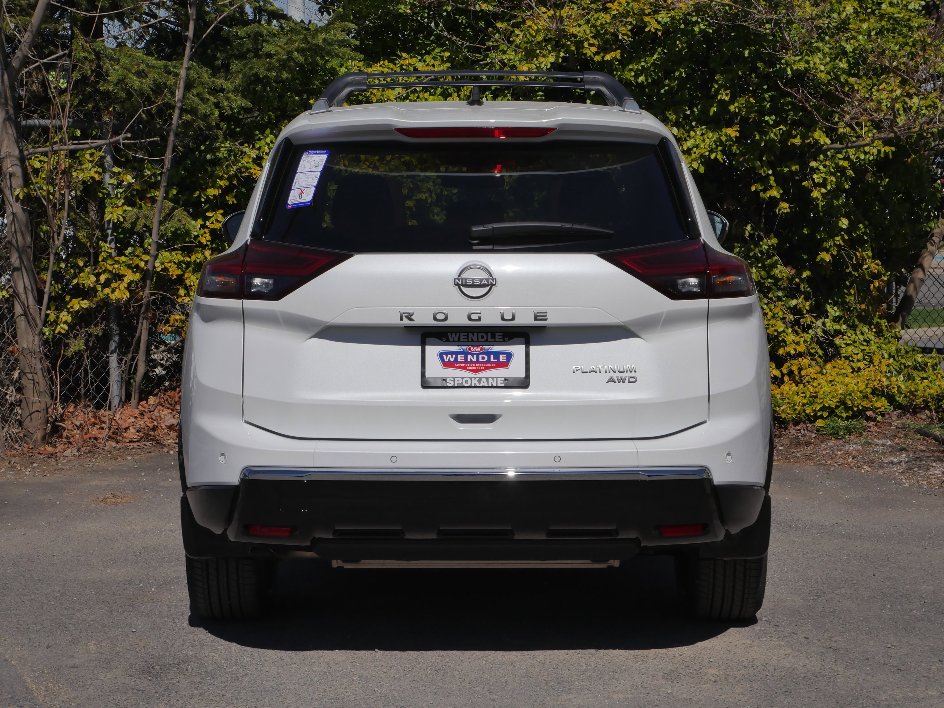 New 2026 Everest White Pearl TriCoat Nissan Platinum image 22