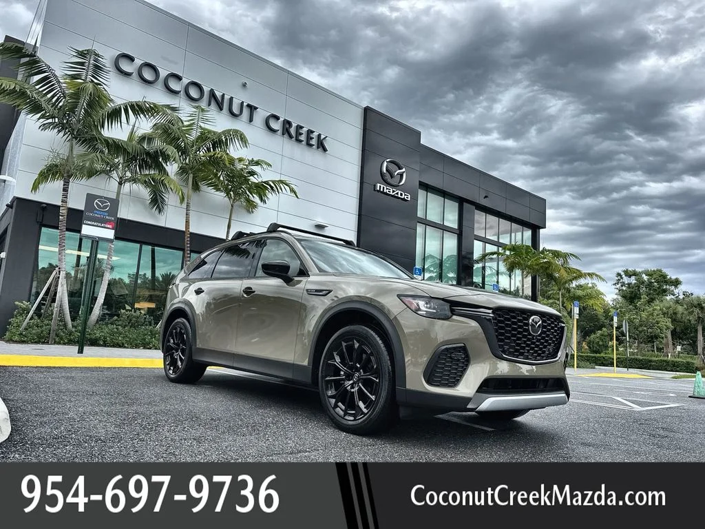 2025 Mazda CX-70 3.3 Turbo Premium Plus AWD's photo