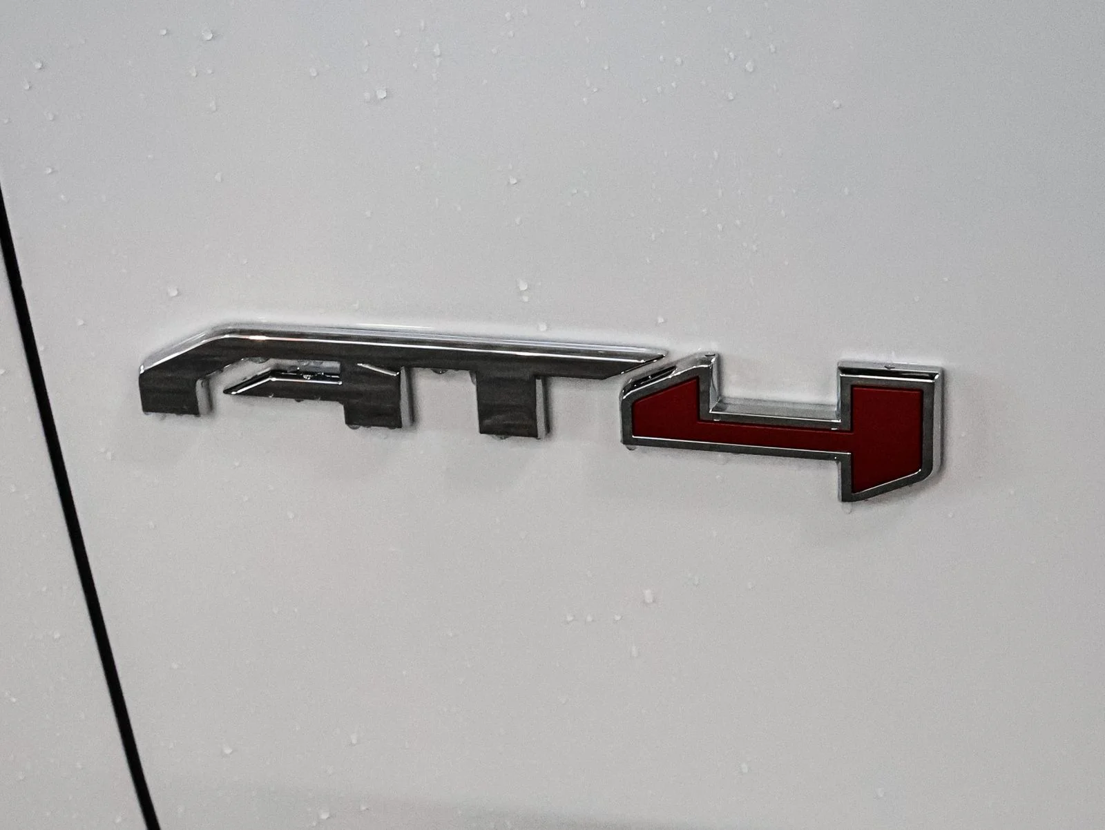New 2026 White GMC AT4 image 18