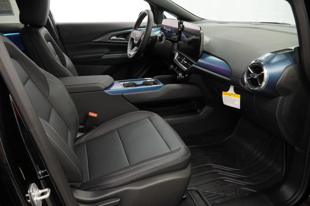 New 2026 Black Chevrolet LT image 28
