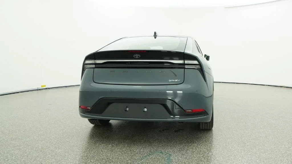 New 2026 Guardian Gray Toyota XSE image 25