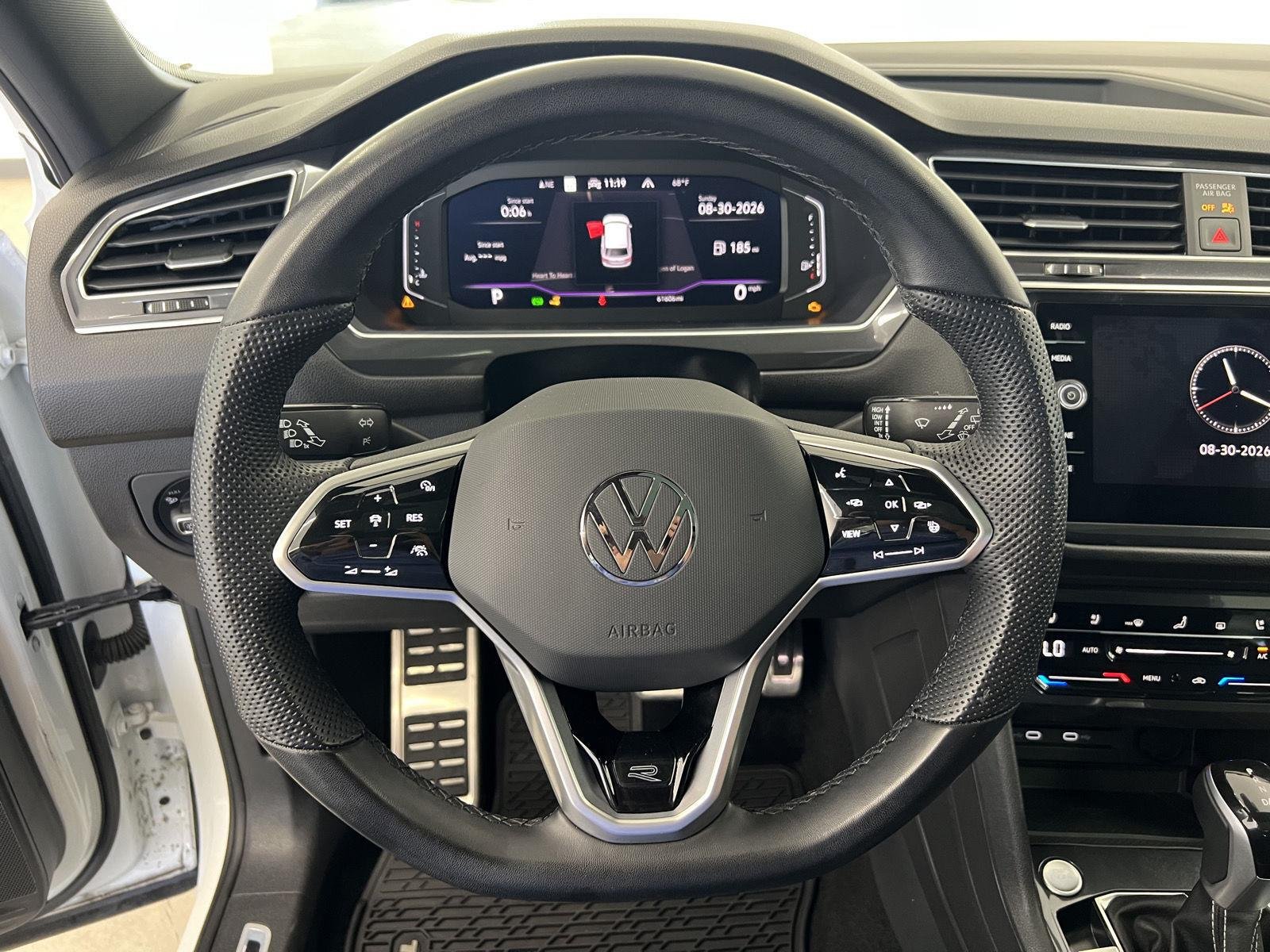 2023 Volkswagen Tiguan SEL R-LINE - Photo 15