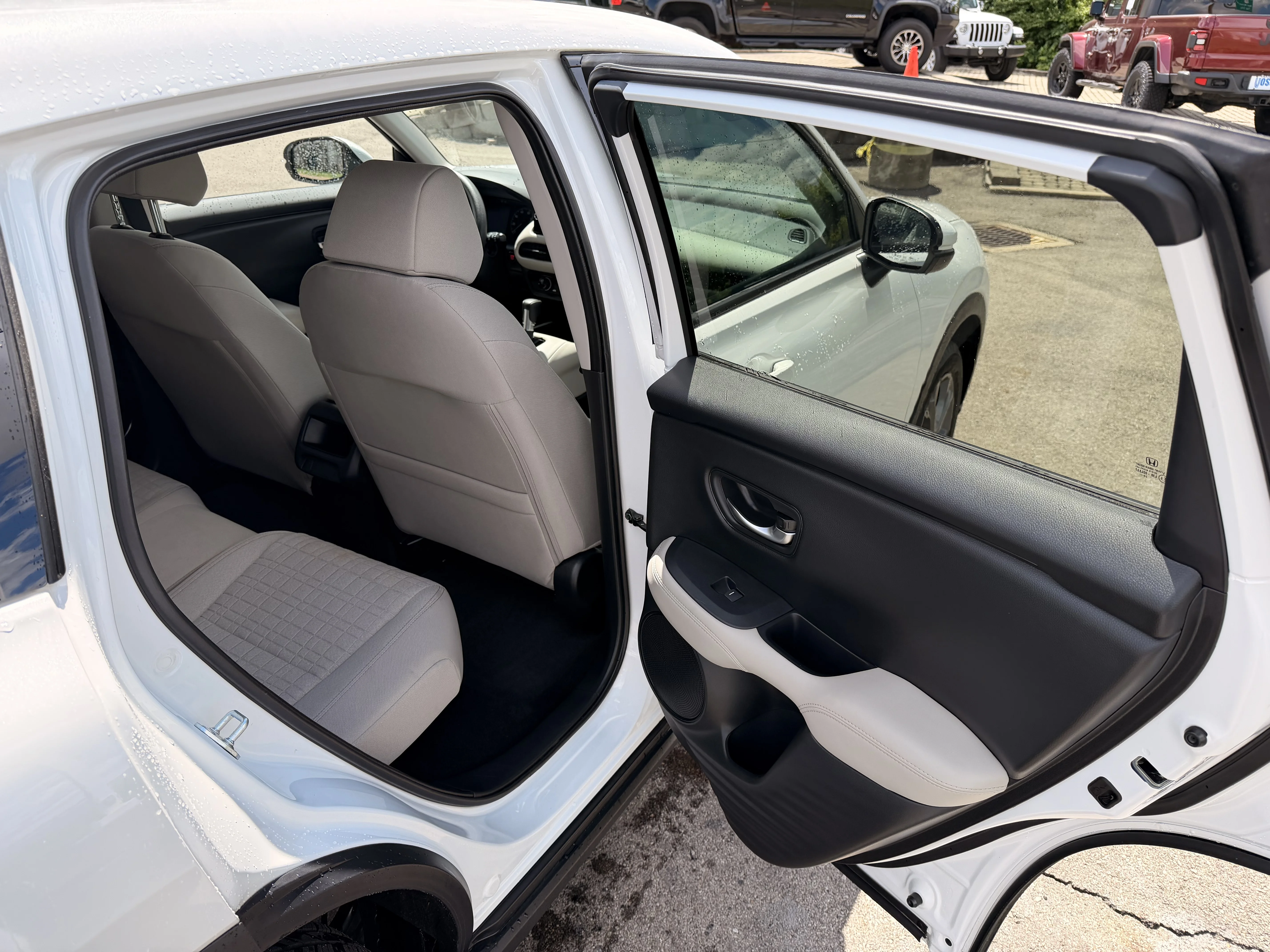Certified Used 2026 PLATINUM WHITE Honda LX image 12