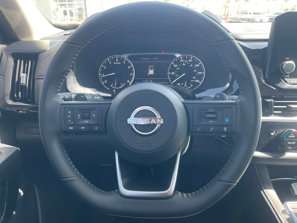 Used 2025 Red Nissan SV image 11