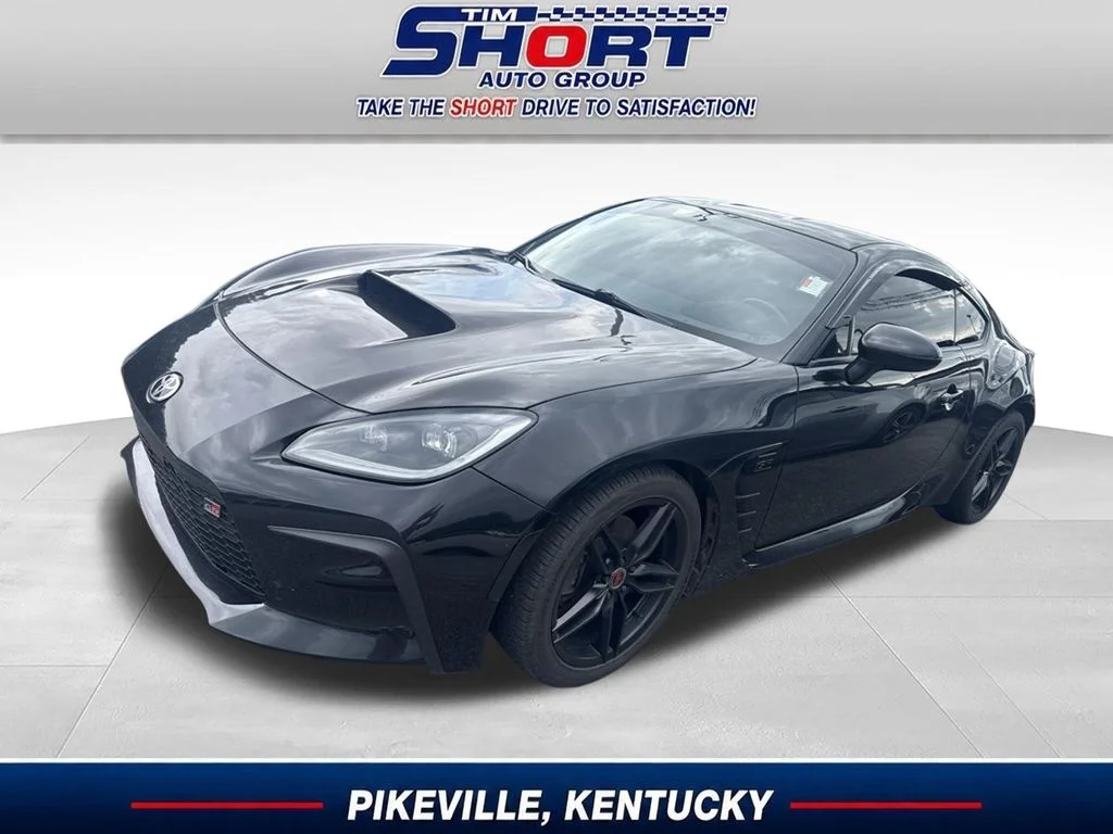 Used 2022  Toyota Premium image 1