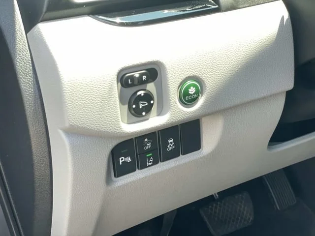 Used 2019 Gray Honda Touring image 21