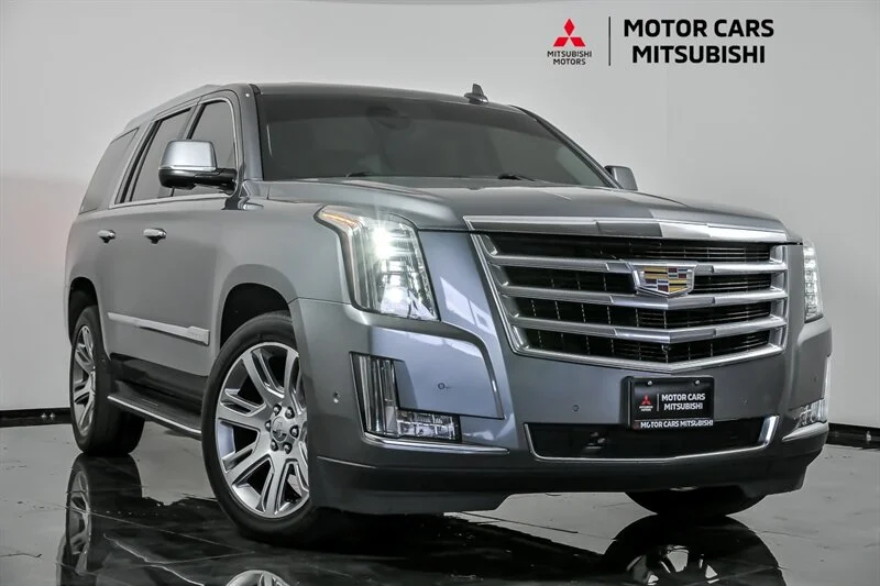 2019 Cadillac Escalade AWD Luxury's photo