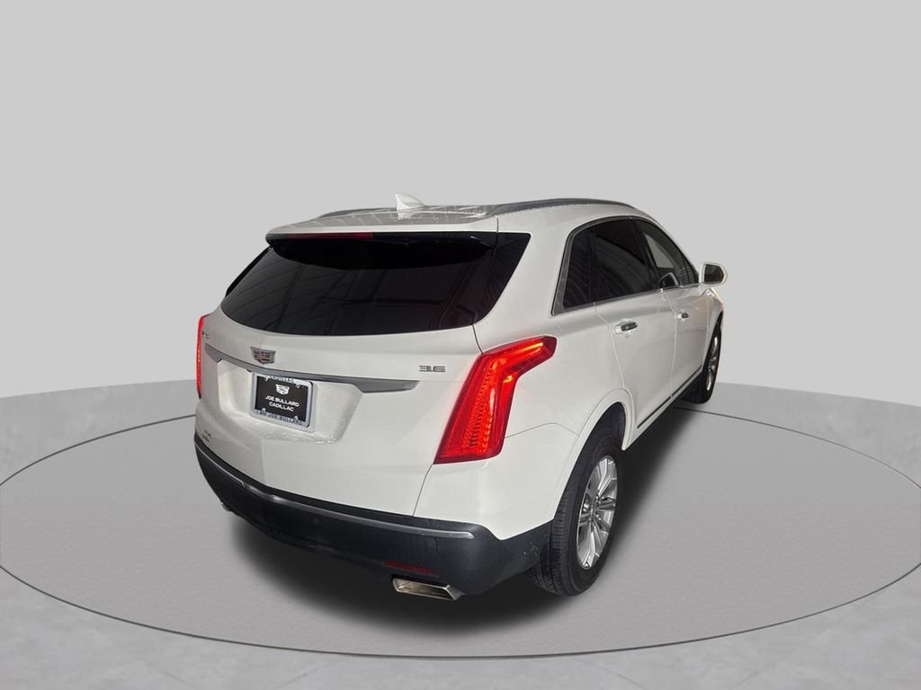Used 2017 White Cadillac Luxury image 5