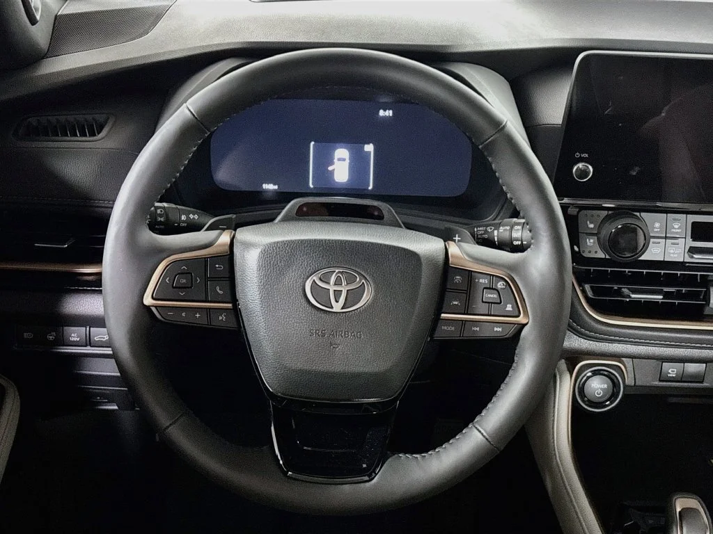 Used 2026 Red Toyota MAX Platinum image 13