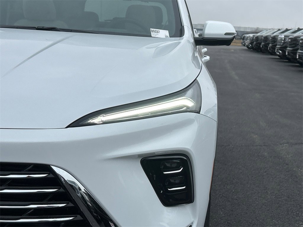 2026 BUICK ENCLAVE - Image 9