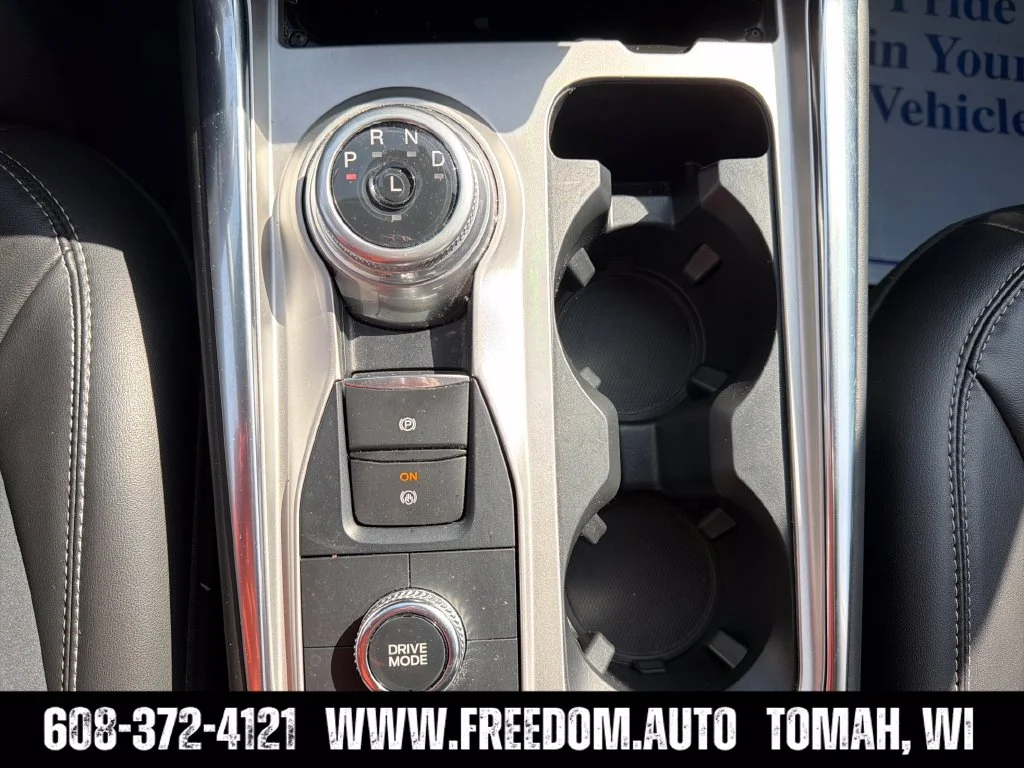 Used 2022 Blue Metallic Ford XLT image 21