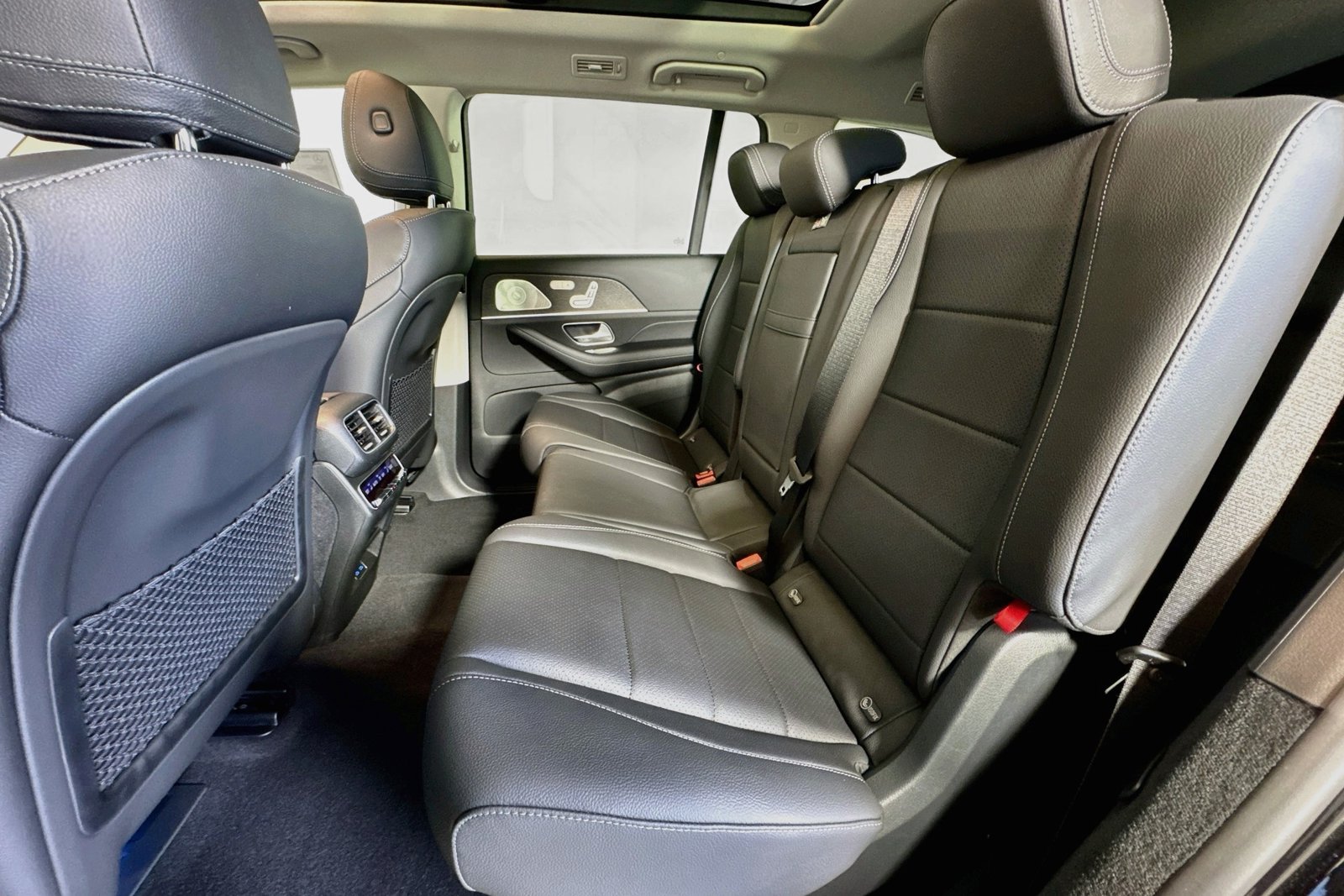 New 2026 Obsidian Black Metallic Mercedes-Benz GLS 450 image 22