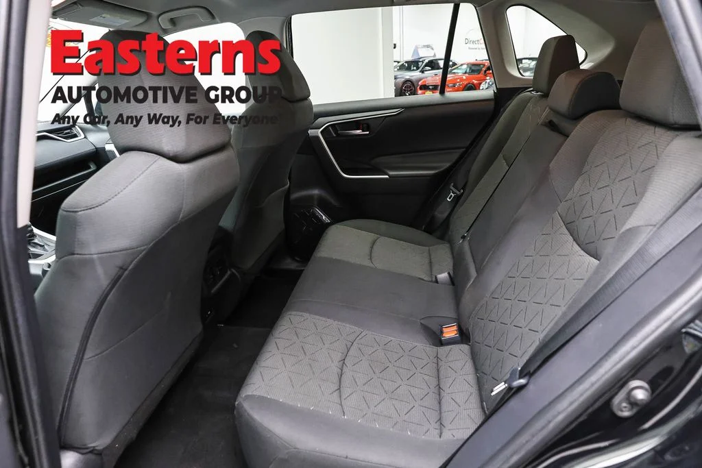 Used 2021 Black Toyota XLE image 20