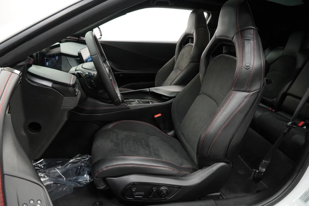 Used 2024 White Dodge R/T Scat Pack Track Pack image 17