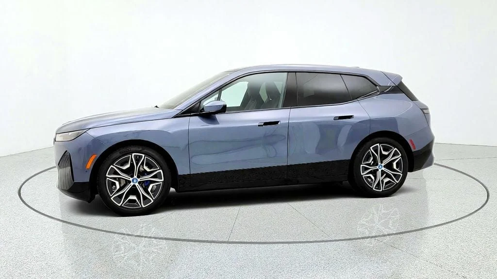 Used 2025 Storm Bay Metallic BMW xDrive50 SAV w/ Premium, Sport, Luxury Pkgs & Air Suspension image 8