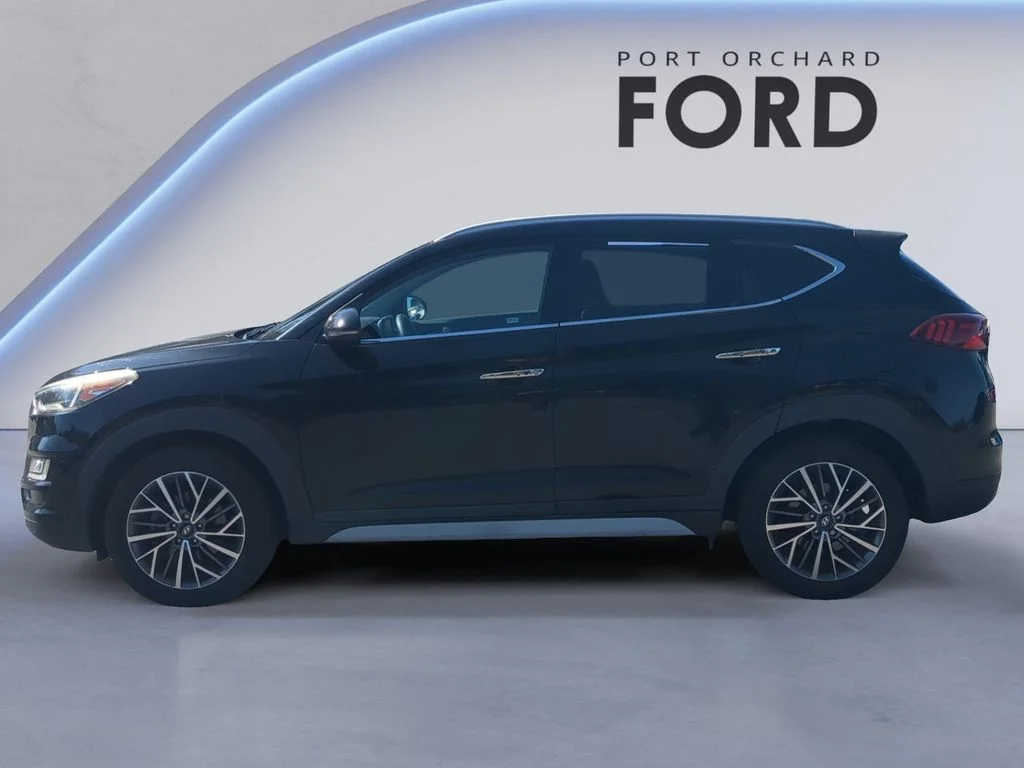 Used 2020 Black Hyundai Limited image 3