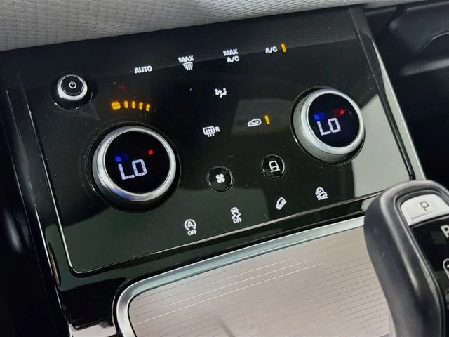 Used 2020 Fuji White Land Rover S image 17