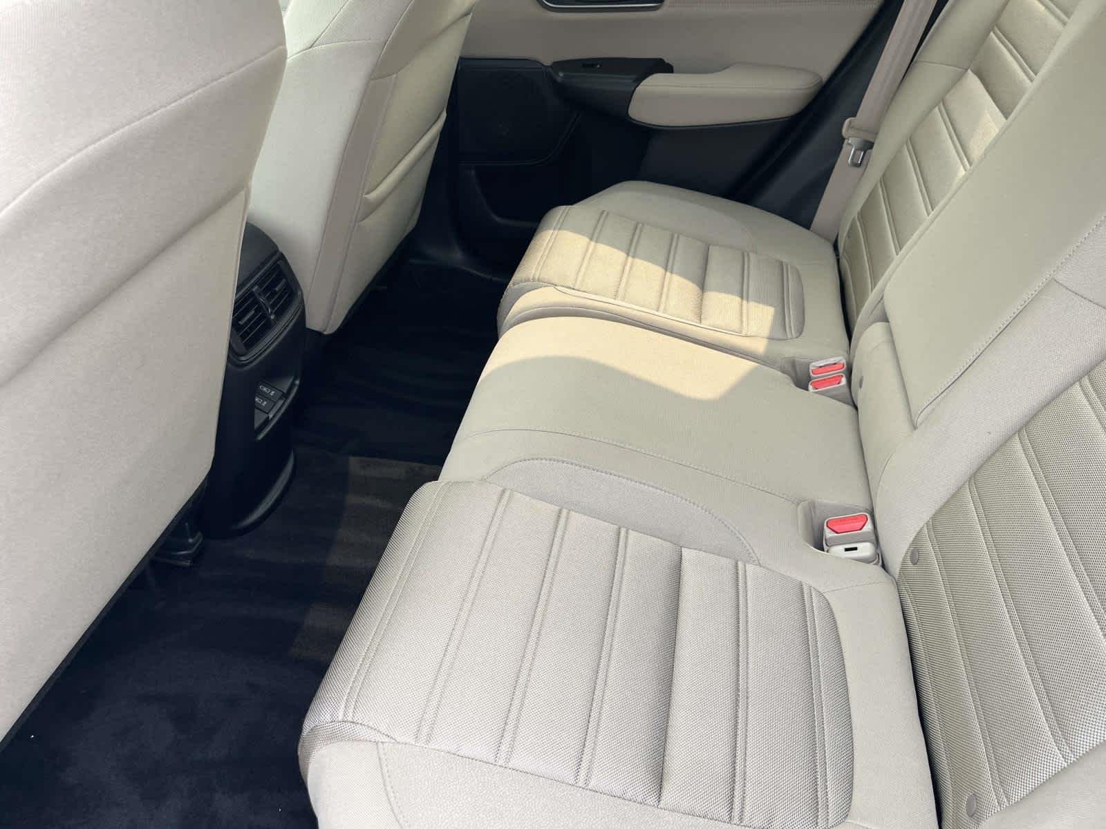 Used 2020  Honda EX image 21