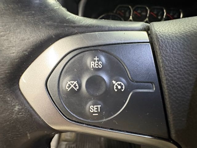 Used 2015 Silver Chevrolet LT image 14