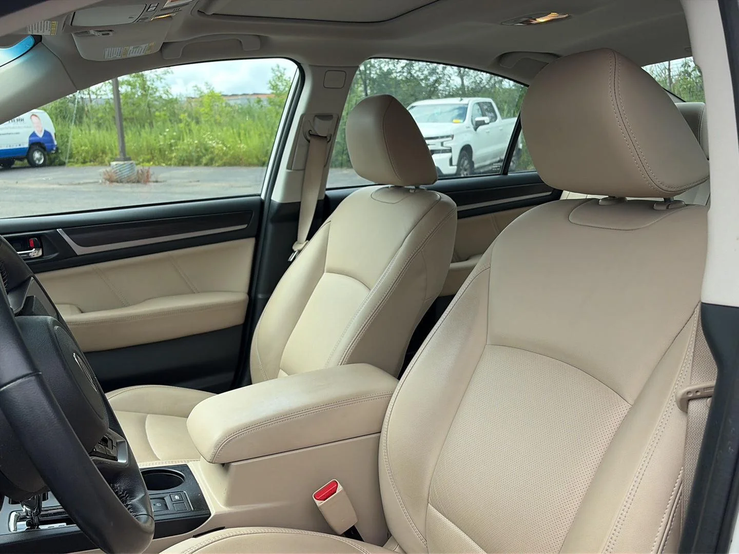 Used 2018 White Subaru Limited image 4