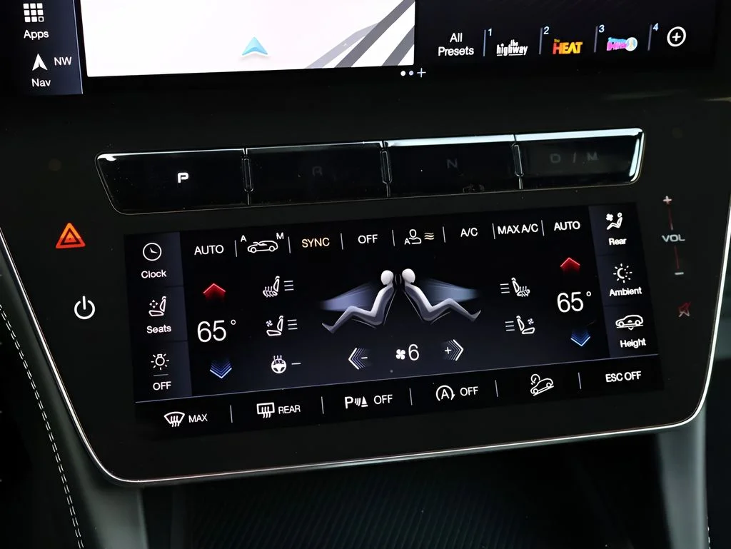 New 2026 Bianco Maserati Modena image 27