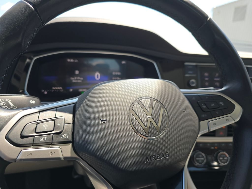 Used 2024  Volkswagen 1.5T SE image 22