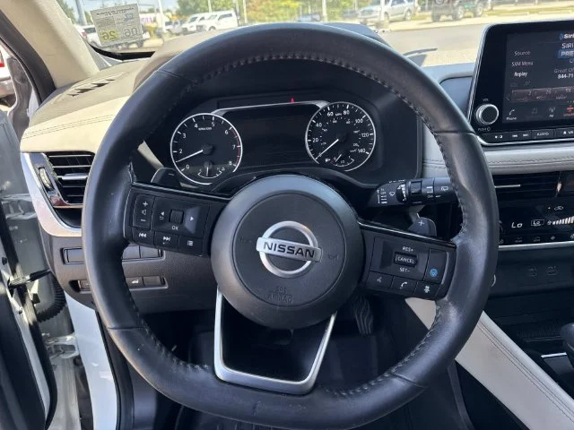 Used 2021 White Nissan SL image 50