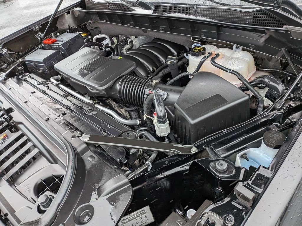 Certified Used 2025 Onyx Black GMC Denali image 25
