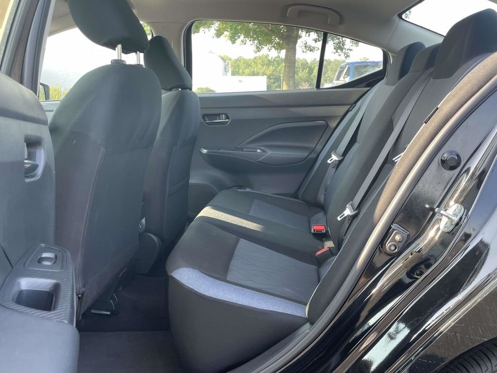 2025 Nissan Versa Sedan SV - Photo 11